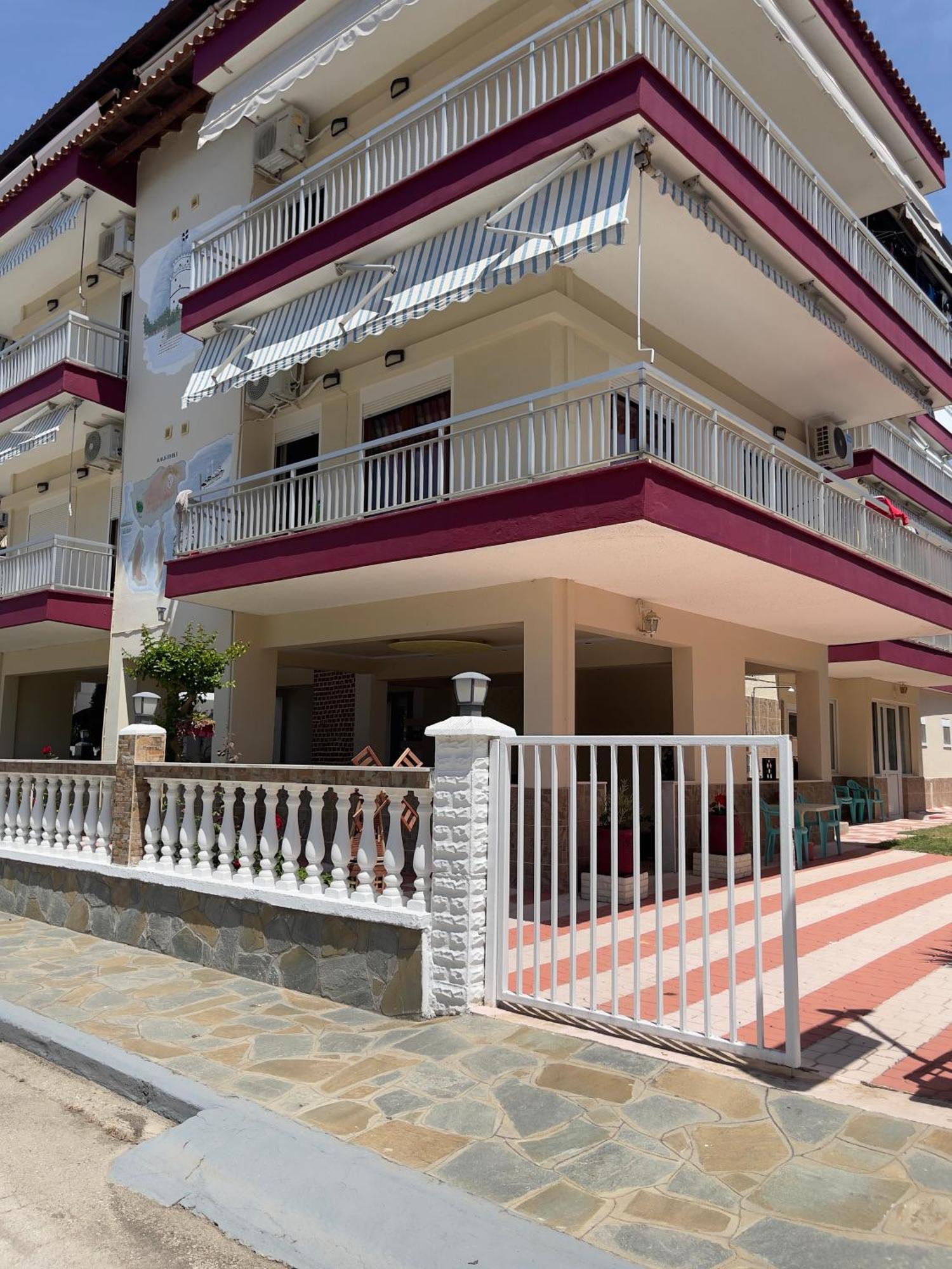 Niki Apartments 帕拉利亚狄奥尼索 外观 照片